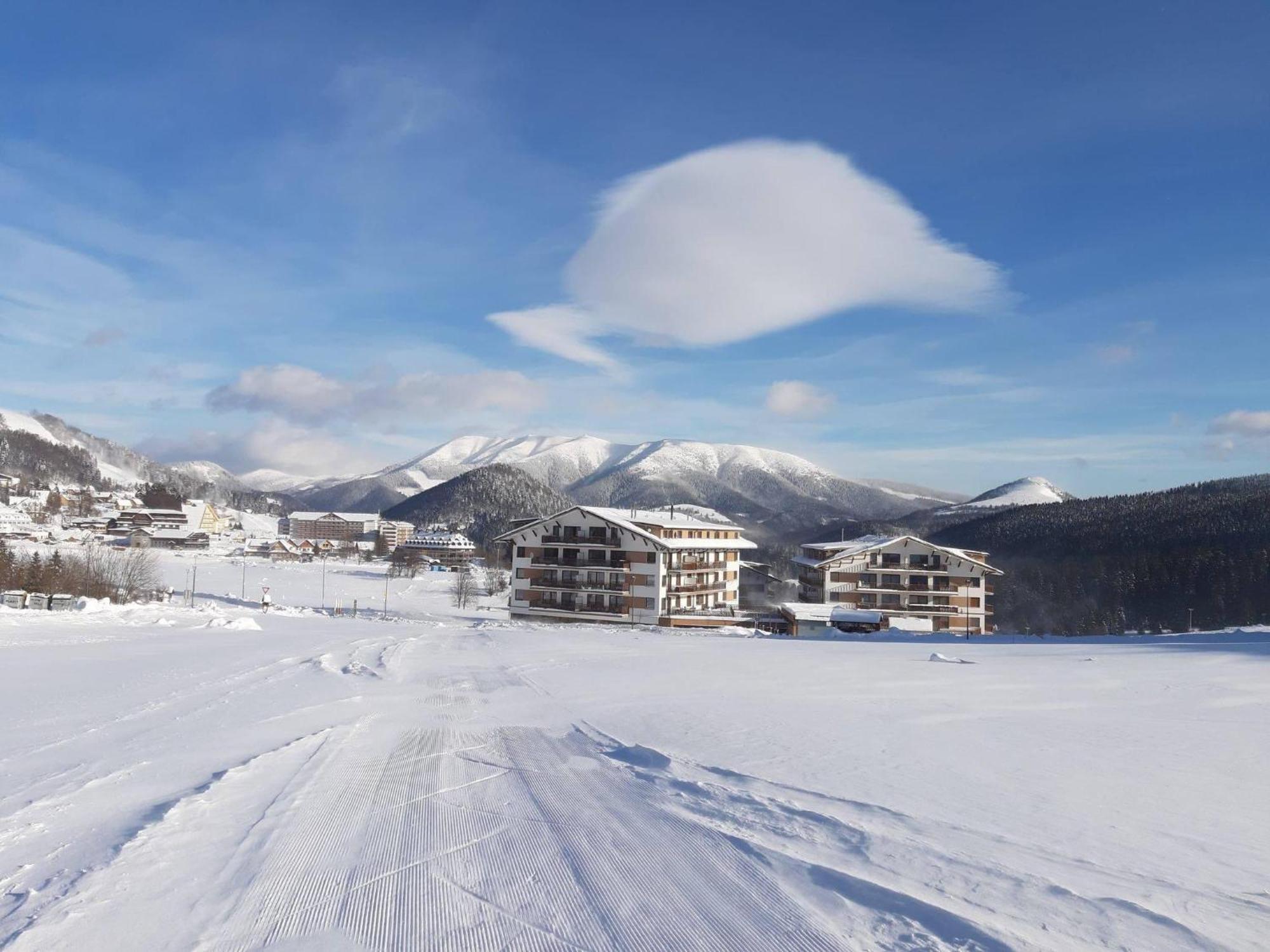 Apartman Donovaly, Panorama Bagian luar foto